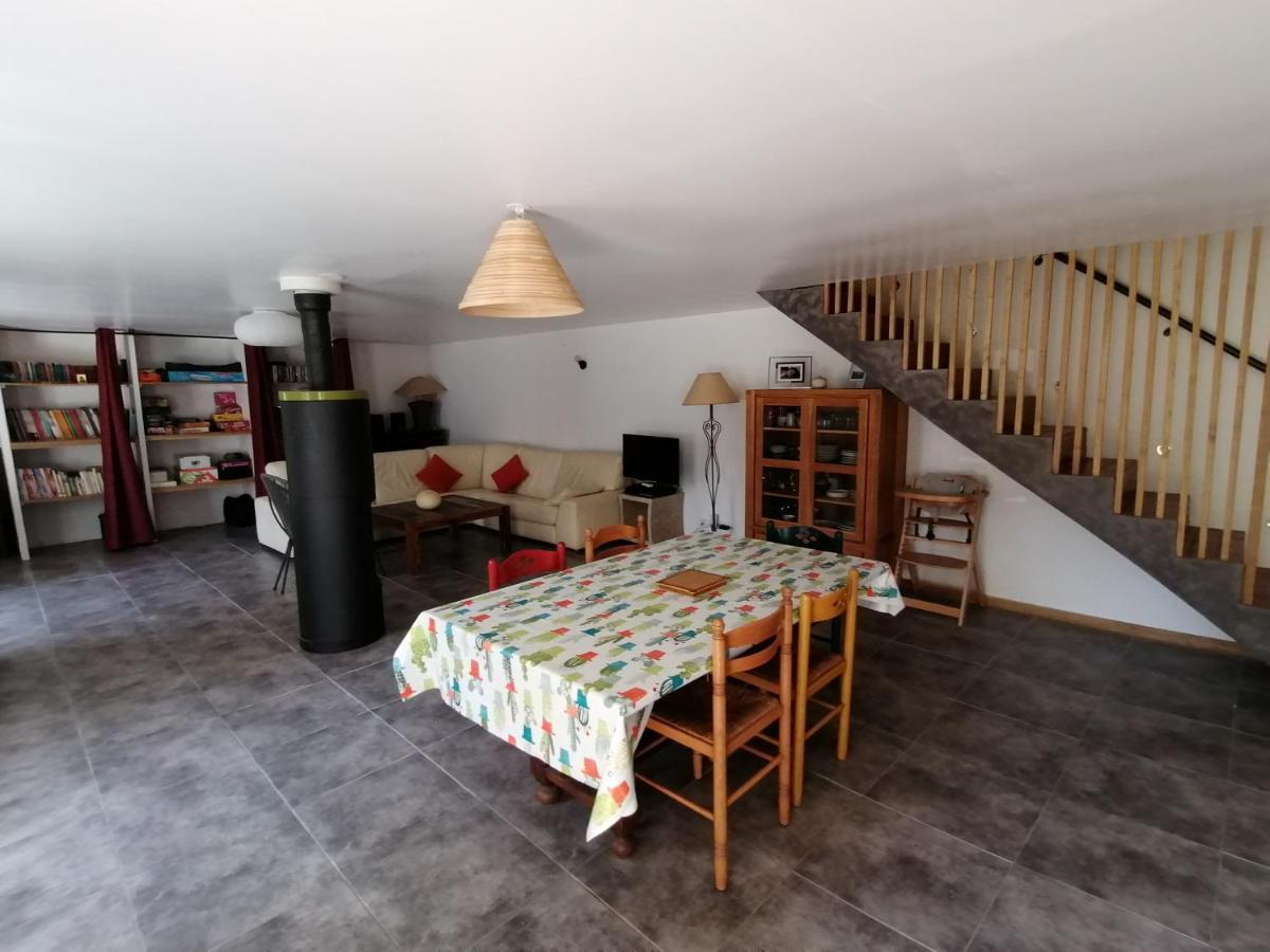 Maison Renovee En Pierres Sejour Spacieux Avec Jardin Et Terrasse Amenagee Pres Omaha Beach & Bayeux A 5Mn De La Mer Tous Commerces Commes ภายนอก รูปภาพ
